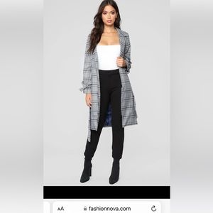 Brand new w/ tags Fashion Nova Trench Coat